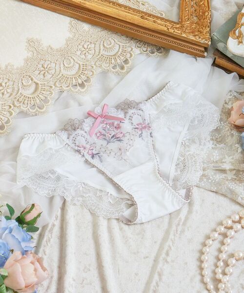 Risa Magli / リサマリ ショーツ | アリーシャ ノーマルショーツ（ホワイト(001)）