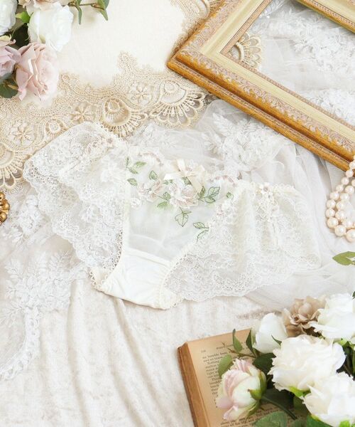 Risa Magli / リサマリ ショーツ | マルレーン レースショーツ（クリーム(054)）