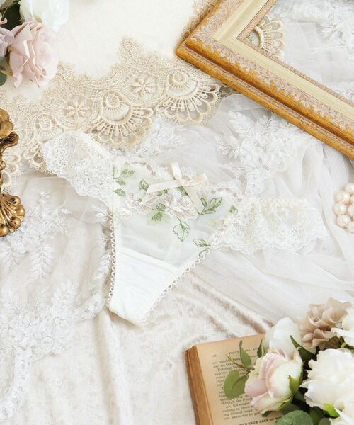 Risa Magli / リサマリ ショーツ | マルレーン Tバック（クリーム(054)）