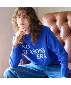 <b>【R-ISM定番人気アイテム】【カシミヤ100％】<br>毎シーズン好評のロゴニットをアップデート！</b><br><br>■Design■<br><b>『NO　SEASONS　ERA』</b>＝スタイルも思考も季節に縛られない、新しい時代。時間軸を超えた自由で個人的なクリエーション。<br>前向きなメッセージとカシミヤの素材感があなたの身体と心を包んでくれる幸せなニットです。<br><br>毎年定番のインターシャ編みで遊び心のあるロゴデザインを入れています。<br>上質で柔らかなカシミヤ100％の編み地を採用。<br>きれいめスタイルのはずしアイテムとして投入すると、トレンド感のあるコーディネートに仕上がります。<br><br>・R-ISMらしいメッセージ入りニットプルオーバー<br>・カシミヤの非常に滑らかで上品な質感<br>・ハイネック部分が高すぎず詰まった印象を与えない<br>・裾リブ編みでどんなボトムにも合わせやすい<br>・やや短めの着丈で今っぽく着用できる<br><br>■Color：ブラウン、ブラック、ブルー<br><br>■Fabric■<br>中国内モンゴル産のカシミヤを使用。カシミヤは、毛が細く密度が高いが軽く、暖かく、上品な光沢もあり、肌触りが良いとされ、その高価さもあいまって「繊維の宝石」とも呼ばれています。<br>原毛買付・整毛・紡績・染色・編立・縫製・仕上げ・製品まで、一貫管理しているカシミヤ専門工場で生産している為、品質が安定しています。<br><br>■Styling■<br>ロゴスウェットのような感覚でお使いいただけます。<br>遊び心を感じられるキャッチーなデザインを活かして、ボトムはすっきりシンプルなデニムパンツやサテンスカートがおすすめ。<br>暗くなりがちな冬のスタイリングがグッと華やかに引き立つ、主役級のニットアイテムです。<br><br>■商品特性■<br>素材の厚さ：厚手<br>素材の透け感：なし<br>素材の光沢：なし<br>素材の収縮性：あり<br><br>※モデル身長：172cm（ブルー）、176cm（ブラウン・ブラック）<br><br><br><br>■コンセプト■<br>【R-ISM リズム】<br>自然体で生きることが美しいというホリスティックビューティーの考え方を元に、忙しい日々のなかで大切なことのバランスを考える大人の女性のためのブランド。心やすらぐ空間に馴染む洋服を提案。<br><br>※撮影環境により光の当たり具合で色味が違って見える場合があります。 <br>※商品画像はサンプルのため、色味やサイズ、プリントの位置、仕様などに変更がある場合があります。 <br>※取扱いの注意については取扱い表示をご確認の上、着用をお願いします。<BR>