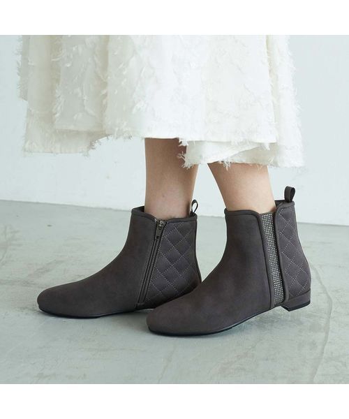 Riz raffinee/リズラフィーネ ビジュー付きキルティングブーツ グレースエード 225 Riz raffinee/リズラフィーネ ビジュー付きキルティングブーツ グレースエード 225