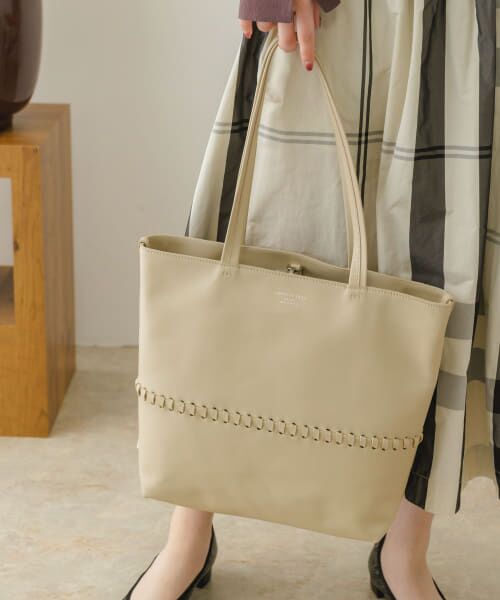 CHRISTIAN VILLA　LILLA レザートートバッグ