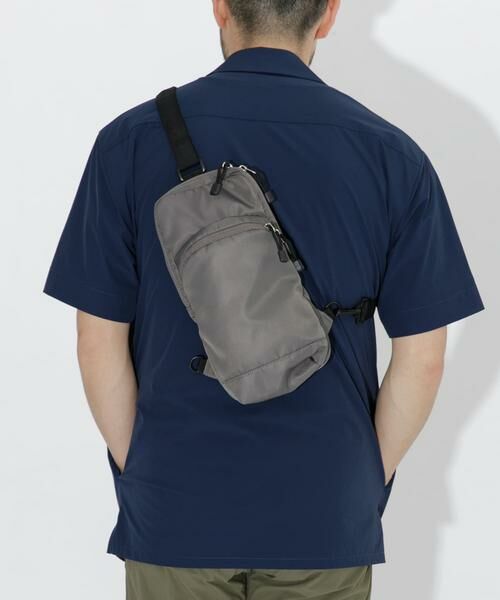 RODE SKO / ロデスコ ショルダーバッグ | パラコードスクエアボディバッグ | 詳細18