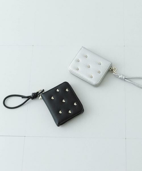 RODE SKO / ロデスコ 財布・コインケース・マネークリップ | ハートスタッズ二つ折りミニ財布 | 詳細11