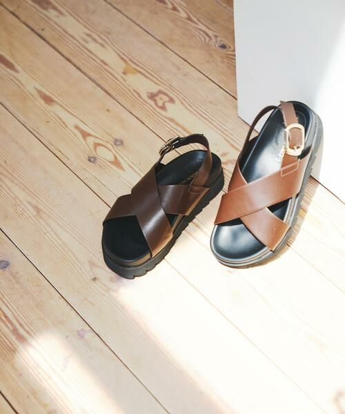 RODE SKO / ロデスコ サンダル | フットベッドクロスサンダル（ブラウン）