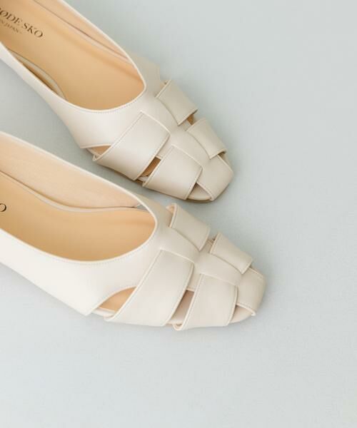 RODE SKO / ロデスコ パンプス | 『MADE IN JAPAN』 1.5センチグルカパンプス（アイボリー）