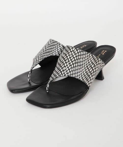 ＊＊RODE SKO / ロデスコ サンダル | SEPT STORE　変形アシメトングサンダル（BLANCO）