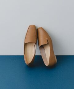 『MADE IN JAPAN』スクエアトゥプチメタルローファー