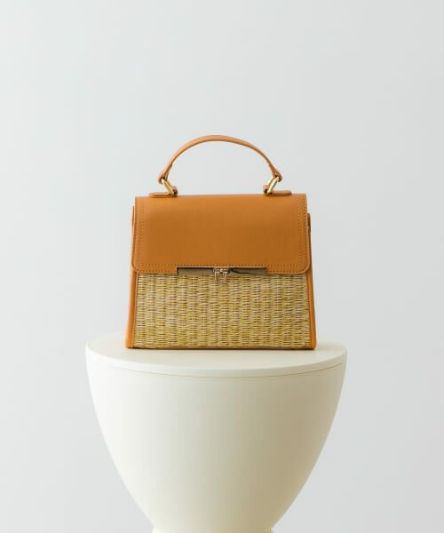 ＊＊RODE SKO / ロデスコ ショルダーバッグ | ラタン風フラップショルダーバッグ（CAMEL）