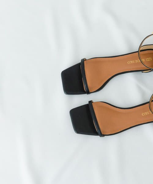 GIA/RHW アンクルストラップ　サンダル　ブラック　37即納 CHARLES & KEITH プラットフォーム アンクルストラップサンダル
