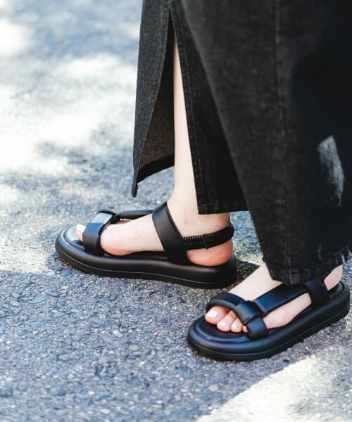 ＊＊RODE SKO / ロデスコ サンダル | ストラップパフサンダル（BLACK）