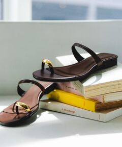 『MADE IN JAPAN』メタルフラットサンダル