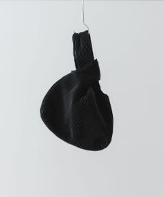 メタリックプリーツバッグ