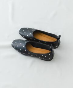 スタッズフラットシューズ