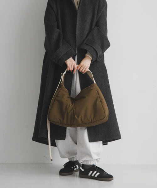 ＊＊RODE SKO / ロデスコ ショルダーバッグ | hun RODESKO　Pated Belt（KHAKI）