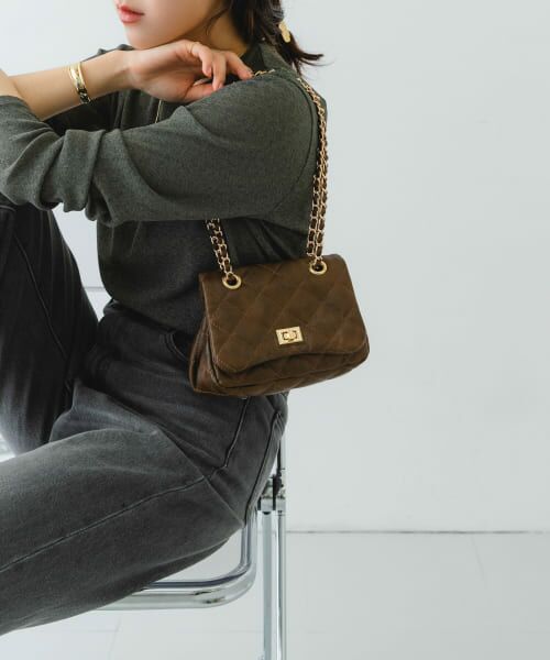 ＊＊RODE SKO / ロデスコ ショルダーバッグ | ヴィンテージライクキルティングチェーンバッグ（BROWN）