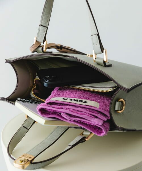 【美品】RODE SKO フラップハンドバッグ ロデスコ ベージュ セール】 パスケース付フラップハンドバッグ （ハンドバッグ
