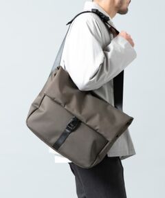 撥水フィドロックショルダーバッグ