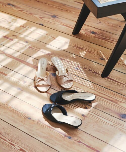 PRADA リボンミュール 三越伊勢丹 | PRADA/プラダ_Women通販 | プラダ シャッフル