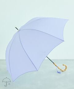 <b>毎年人気のROPE'のロング傘は、持ちやすいバンブーハンドルにとタッセルチャームがポイント シンプルながら、傘をもつ姿を女性らしく美しく見せてくれます！</b></br></br>【素材、機能、加工】<br>晴雨兼用（紫外線遮蔽率９０％以上・完全なUVカットではありません）なので、雨の日に雨傘としてはもちろん、晴れの日に日傘としてもご使用いただけます。<br><br>【デザイン・ポイント】<br>定番人気のバンブーアンブレラ（長傘）。雨の日に気分をあげてくれるカラーリングが〇<br>カラーバリエーションで暗い色と明るい色を2本持ちして、コーディネートに合わせてカラーリングをチョイスすれば、雨の日を楽しく過ごせるかも。プレゼントにも最適です!<br>あなたらしい1色を見つけて買い足したり、気分やコーディネートに合わせて2,3色のカラーを使い分けるのもおすすめです。<br><br>※ワンタッチ仕様ではありません(開く際は手動です)<br>※タッセルは傘の持ち手部分に巻き付けているため、固定・結び・接着などはされておりません。<br>お客様ご自身で取り外し可能な仕様となっております。<br><br>【カラー】<br>・27ベージュ　メイン…ベージュ<br>・34黄緑…グリーン<br>・51パープル　サブ…パープル<br>・53ラベンダーサブ…ライトブルー<br>・65ピンク系サブ…ピンク<br>・71オレンジ　サブ…オレンジ<br><br>【その他ポイント】<br>バンブーハンドルアンブレラのシリーズで<br>柄の長傘（品番：GGI22010）、折り畳みの無地タイプ（品番：GGI22020）、折り畳みの柄タイプ（品番：GGI22030）もございます。<br><br>※画像の商品はサンプルです。 実際の商品と仕様、加工、サイズが異なる場合がございます。<br>※撮影場所やライティング、お使いのモニター環境によって色の見え方が異なる場合がございます。<br>※商品のカラーは画像の色味をご参照ください。動画は仕様説明のため、色味が実物と異なる場合がございます。