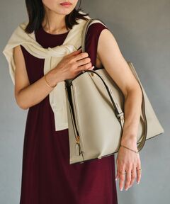 【24AW】【E'POR】【A4対応】Y BAG Medium+