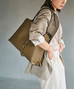 【24AW】【E'POR】【A4対応】Y BAG Medium+