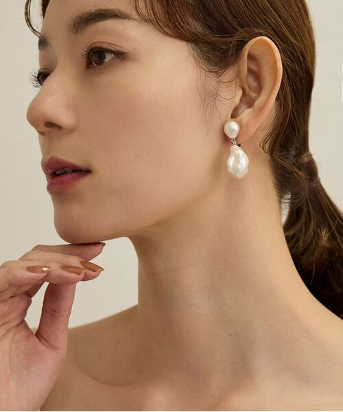 ROPE'/ロペ ビッグパールイヤリング オフホワイト(15) F ROPE'/ロペ ビッグパールイヤリング オフホワイト(15) F