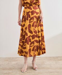 ROPE' / ロペ ミニ・ひざ丈スカート | DEVEAUXジオメトリックフラワーイージースカート