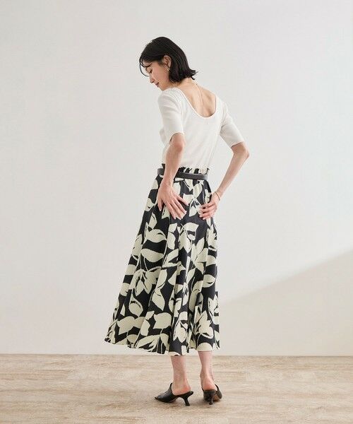 ROPE' / ロペ ミニ・ひざ丈スカート | DEVEAUXジオメトリックフラワーイージースカート | 詳細5