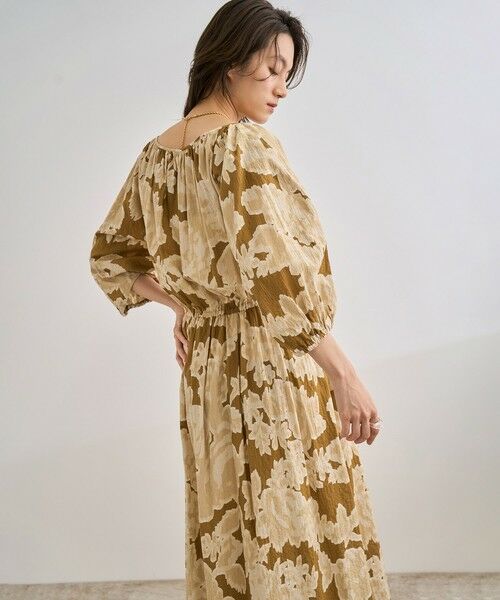ROPE' / ロペ ロング・マキシ丈ワンピース | 【DEVEAUX（デヴォー）】別注ボカシフラワーウエストギャザーワンピース/洗える | 詳細5