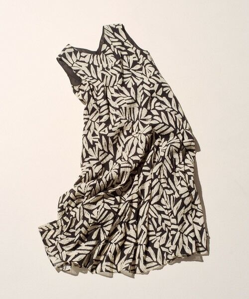 ROPE' / ロペ ロング・マキシ丈ワンピース | 【DEVEAUX（デヴォー）】Aラインフレアワンピース/洗える | 詳細1