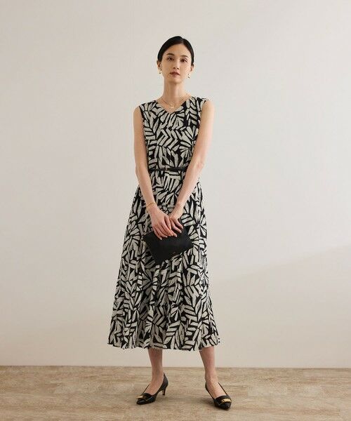 ROPE' / ロペ ロング・マキシ丈ワンピース | 【DEVEAUX（デヴォー）】Aラインフレアワンピース/洗える | 詳細12