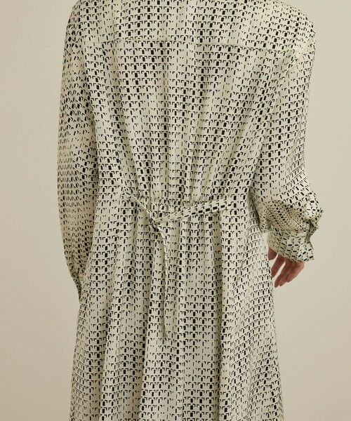 ROPE' / ロペ ロング・マキシ丈ワンピース | 【洗える】キカプリントシャツシェイプワンピース | 詳細8