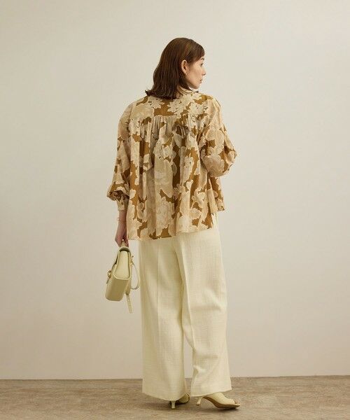 ROPE' / ロペ シャツ・ブラウス | 【DEVEAUX（デヴォー）】別注ボカシフラワーボリュームスリーブブラウス/洗える | 詳細17
