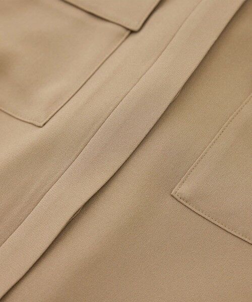 ROPE' / ロペ シャツ・ブラウス | 【洗える・カセット服】バックサテンフラップブラウス/お仕事・通勤・セットアップ対応【ドラマ着用】 | 詳細28