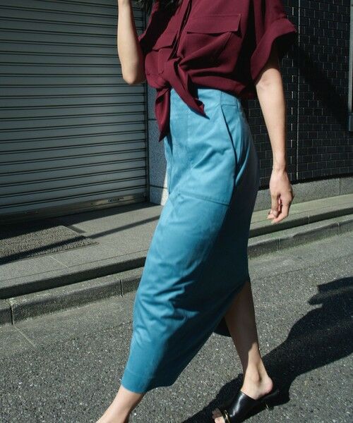 ROPE' / ロペ シャツ・ブラウス | 【洗える・カセット服】バックサテンフラップブラウス/お仕事・通勤・セットアップ対応【ドラマ着用】 | 詳細2