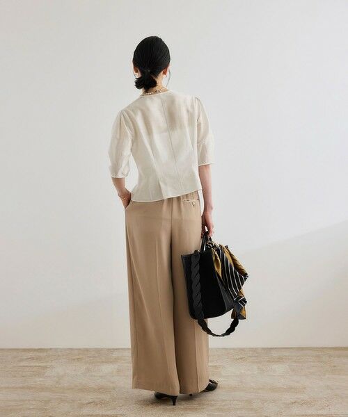ROPE' / ロペ シャツ・ブラウス | 【洗える・羽織にもなる】Vネック5分袖パフスリーブブラウス | 詳細27