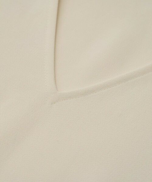 ROPE' / ロペ シャツ・ブラウス | 【洗える】バックサテンドロストVネックブラウス【WEB・一部店舗限定】 | 詳細16