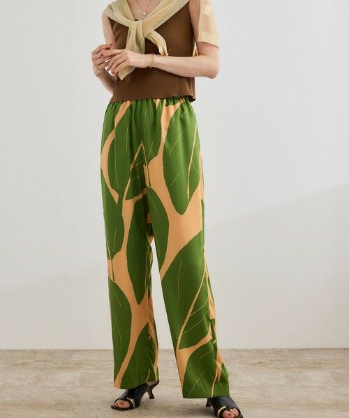 ROPE'/ロペ 【洗える】【DEVEAUX(デヴォー)】エクスペンド リーフイージーパンツ グリーン(30) F ROPE'/ロペ 【洗える】【DEVEAUX(デヴォー)】エクスペンド リーフイージーパンツ グリーン(30) F