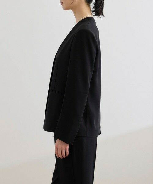 ROPE' / ロペ ノーカラージャケット | トリアセバックサテン ジャケット【オフィス/通勤/セットアップ対応】/洗える | 詳細11