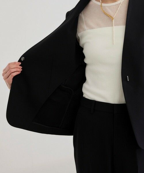ROPE' / ロペ ノーカラージャケット | トリアセバックサテン ジャケット【オフィス/通勤/セットアップ対応】/洗える | 詳細17