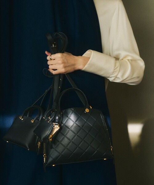 ROPE' / ロペ ハンドバッグ | 【E'POR】Y BAG Mini Emboss【超軽量】（ブラック系(02)）