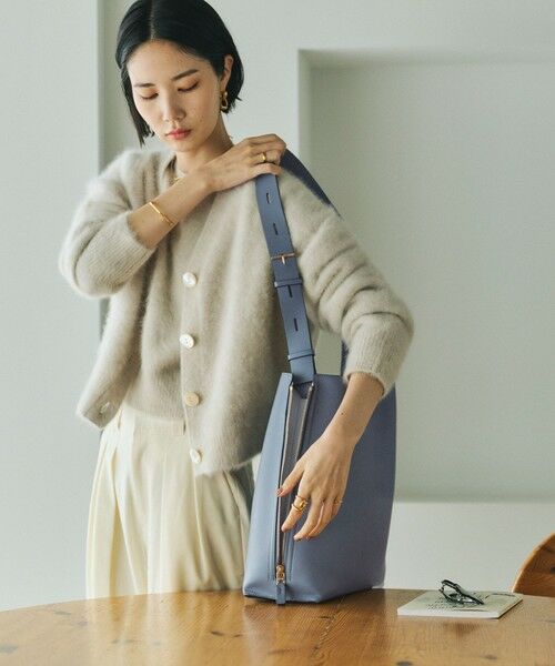ROPE' / ロペ ショルダーバッグ | 【E'POR】Y BAG Shoulder Large【通勤】【A4対応】【25AW】【ドラマ着用】 | 詳細13