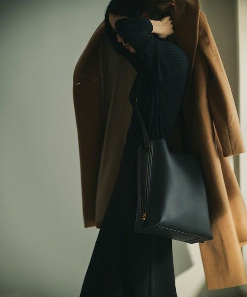ROPE' / ロペ ショルダーバッグ | 【E'POR】Y BAG Shoulder Large【通勤】【A4対応】【25AW】【ドラマ着用】 | 詳細4