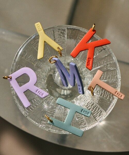 ROPE'/ロペ 【E'POR】ALPHABET/HEART CUSTOM CHARM Parts【WEB限定/一部店舗限定】 ブラック(01) F ROPE'/ロペ 【E'POR】ALPHABET/HEART CUSTOM CHARM Parts【WEB限定/一部店舗限定】 ブラック(01) F