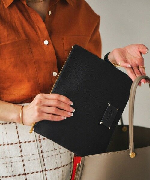 ROPE' / ロペ ポーチ | 【E'POR】GADGET TABLET CASE | 詳細13