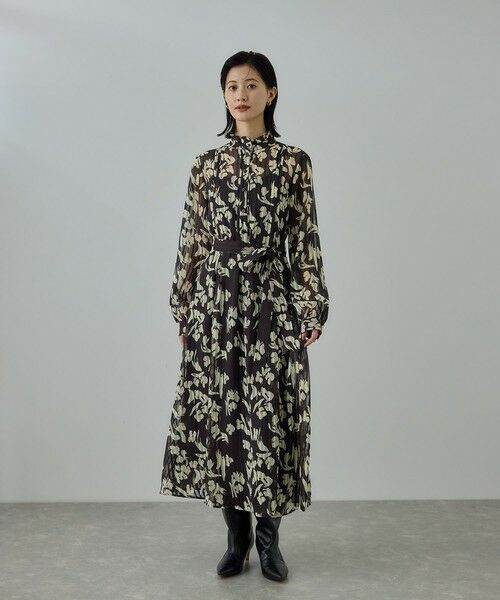 ROPE' / ロペ ロング・マキシ丈ワンピース | フラワープリントタックワンピース/イージーケア | 詳細11