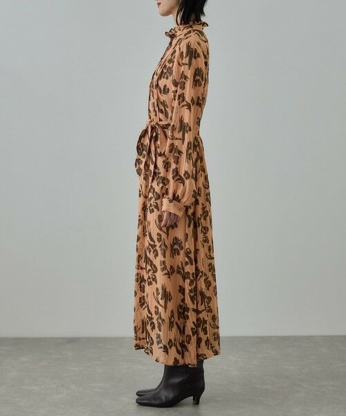 ROPE' / ロペ ロング・マキシ丈ワンピース | フラワープリントタックワンピース/イージーケア | 詳細18