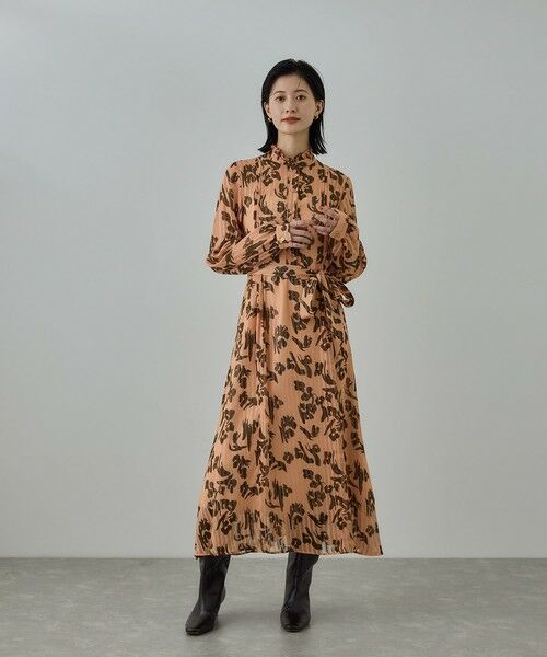 ROPE' / ロペ ロング・マキシ丈ワンピース | フラワープリントタックワンピース/イージーケア | 詳細5