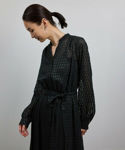 ROPE' / ロペ ロング・マキシ丈ワンピース | 【洗える】ロングスリーブワンピース（ジャガード/リーフプリント）【WEB・一部店舗限定】 | 詳細4